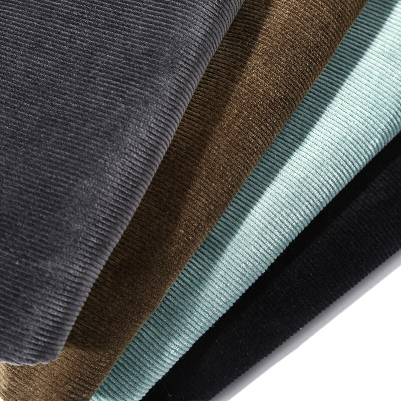Medium Waist Corduroy.
